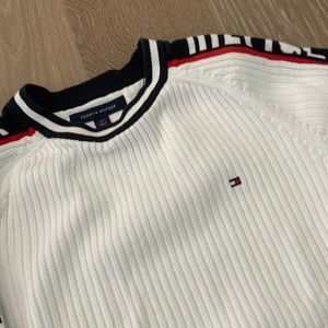 Tommy Hilfiger Men’s sweater